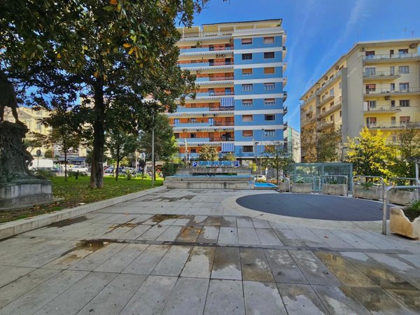 appartamento in vendita a Napoli in zona Arenella