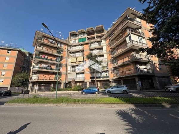 appartamento in vendita a Napoli in zona Ponticelli