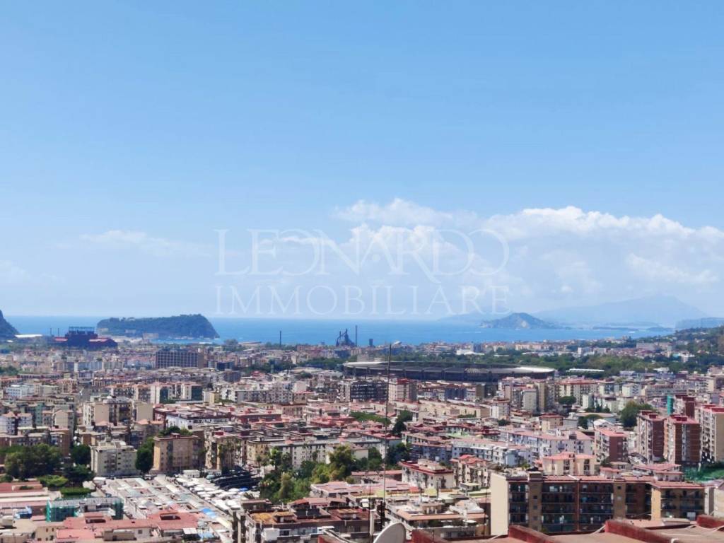 appartamento in vendita a Napoli in zona Posillipo