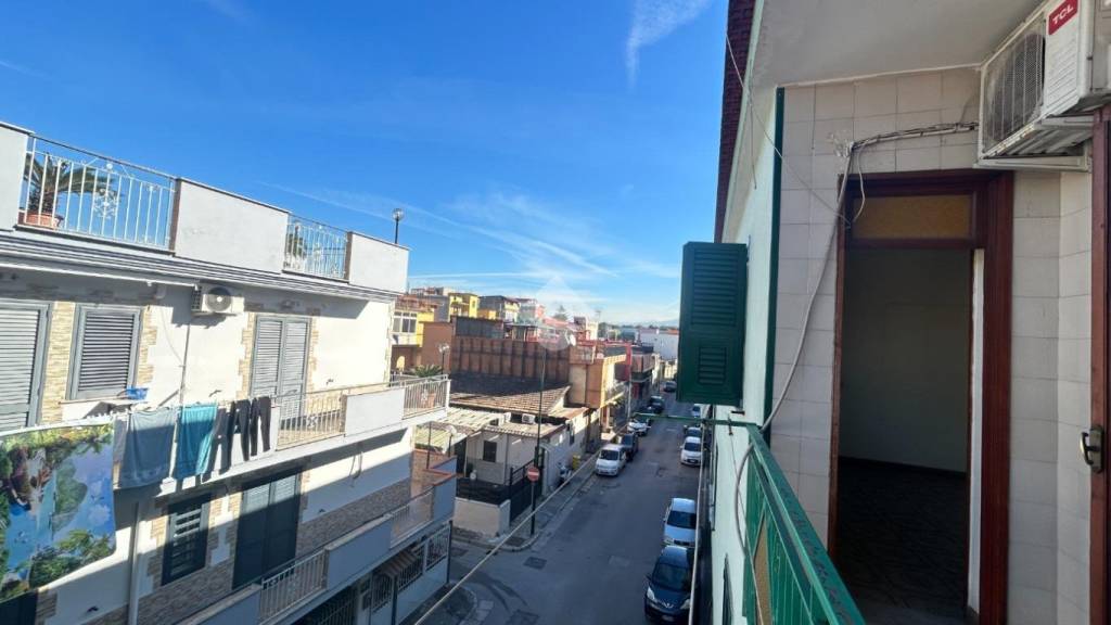 appartamento in vendita a Napoli in zona Ponticelli