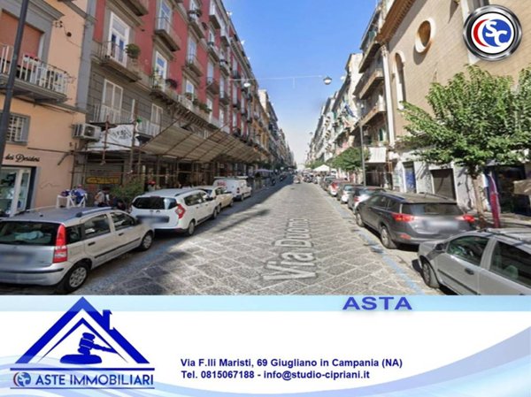 appartamento in vendita a Napoli in zona Pendino / San Giuseppe