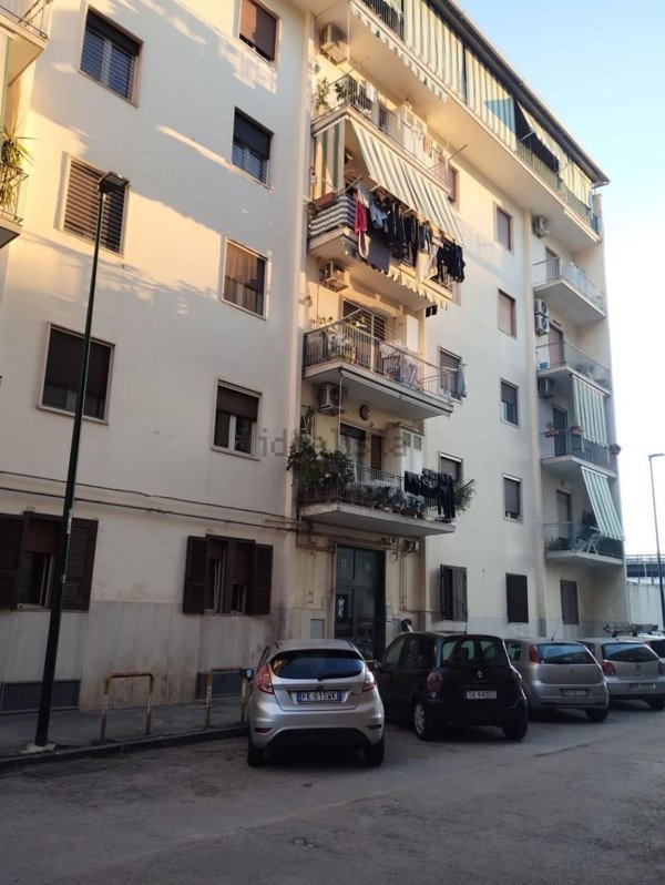 appartamento in vendita a Napoli in zona Secondigliano