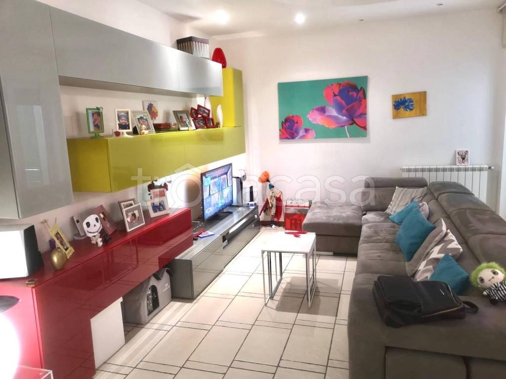 appartamento in vendita a Napoli in zona Secondigliano