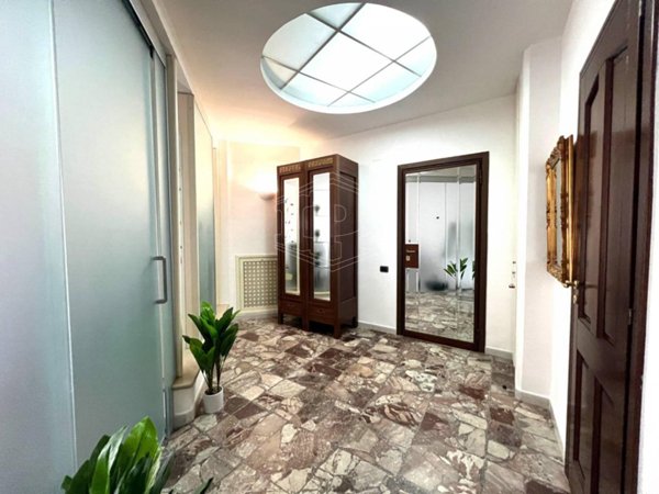 appartamento in vendita a Napoli in zona Bagnoli