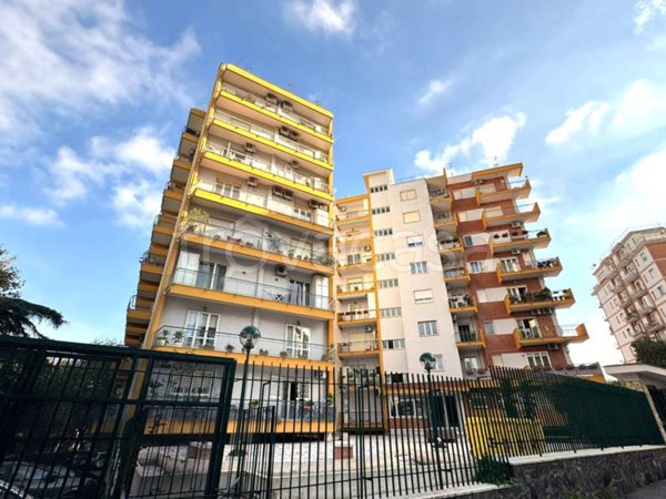 appartamento in vendita a Napoli in zona Capodimonte / Colli Aminei