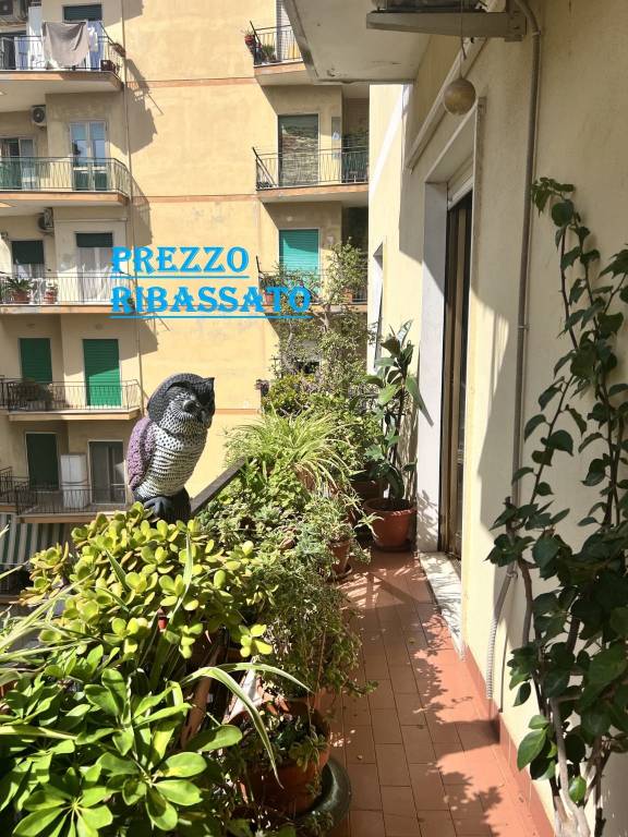 appartamento in vendita a Napoli in zona Arenella