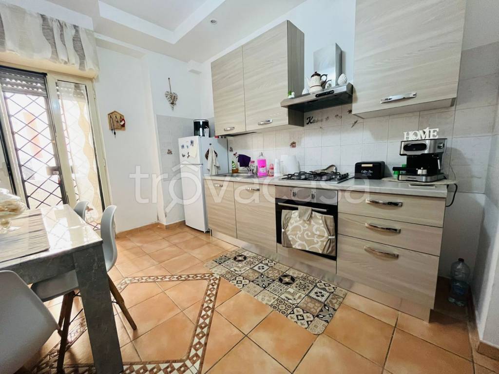 appartamento in vendita a Napoli in zona Fuorigrotta