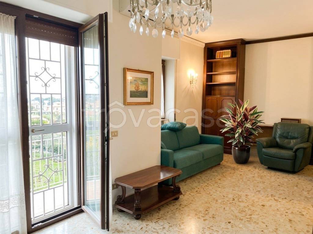 appartamento in vendita a Napoli in zona Chiaiano