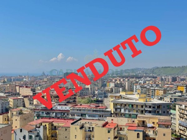 appartamento in vendita a Napoli in zona Fuorigrotta