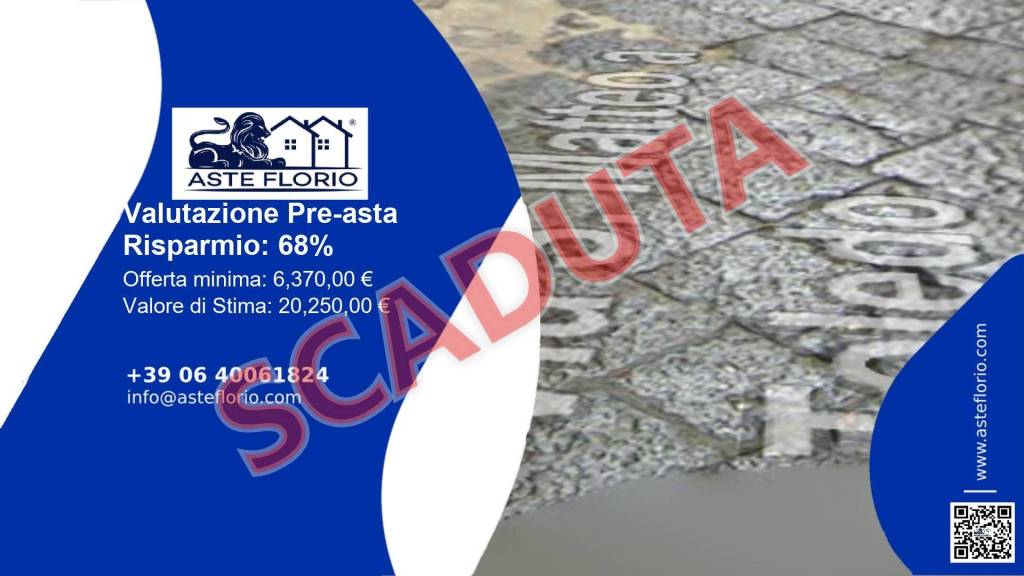 locale commerciale in vendita a Napoli