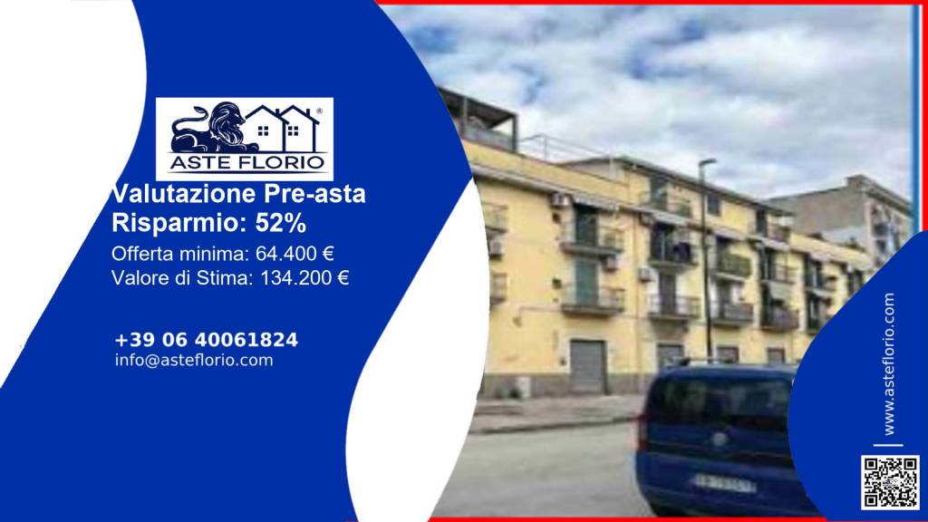 appartamento in vendita a Napoli in zona Secondigliano