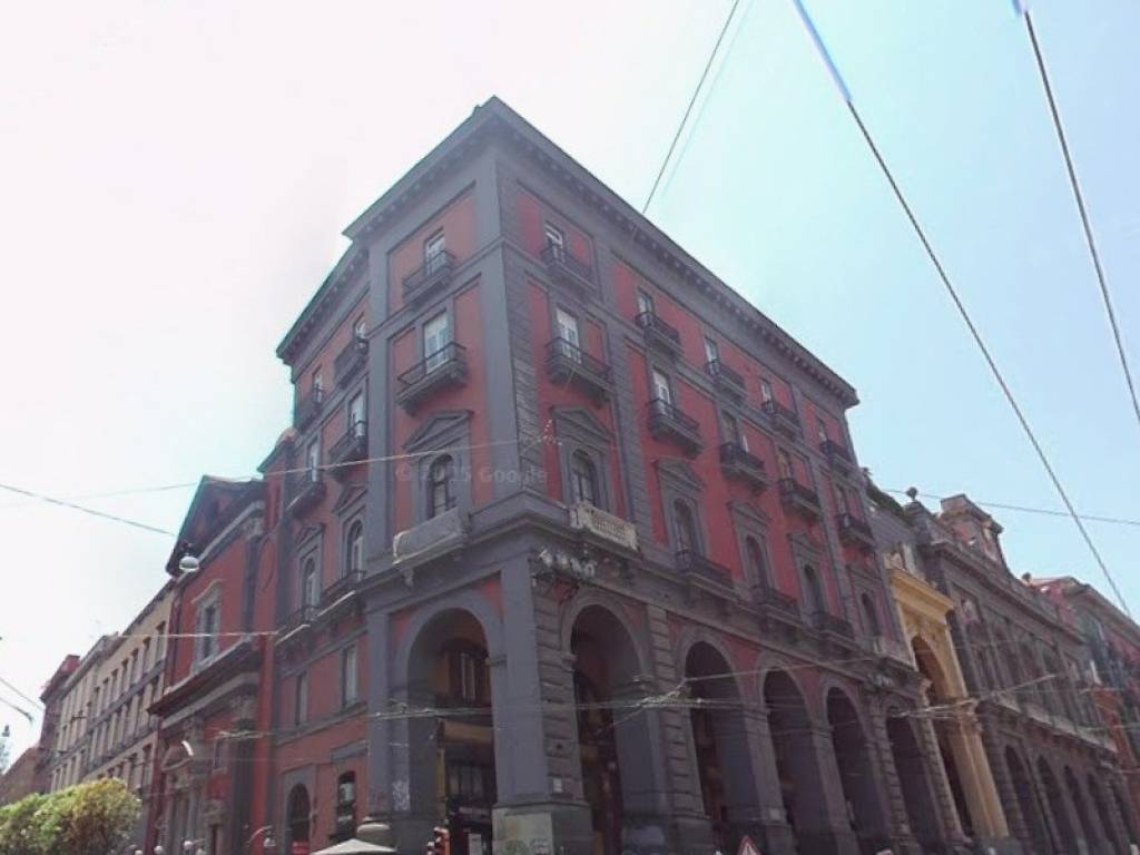 appartamento in vendita a Napoli in zona Fuorigrotta