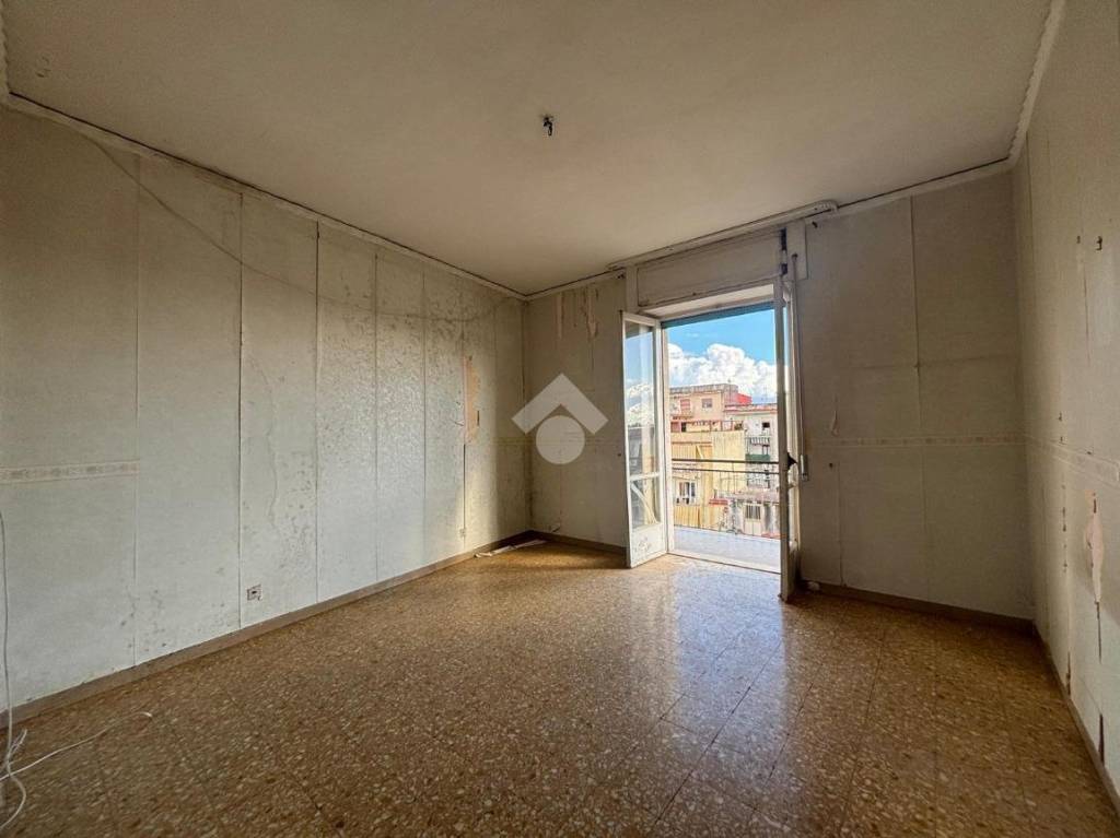 appartamento in vendita a Napoli in zona Secondigliano