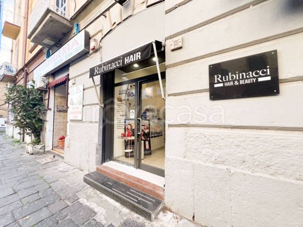 negozio in vendita a Napoli in zona Mercato