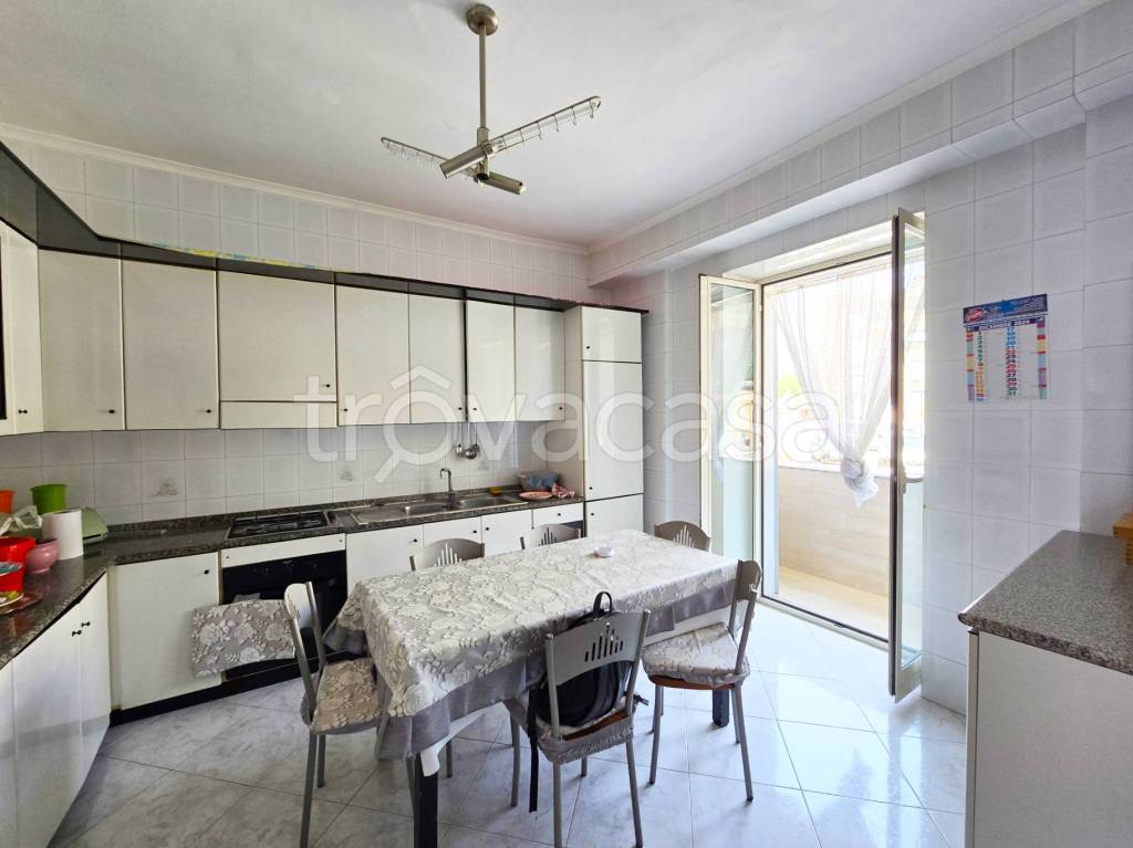 appartamento in vendita a Napoli in zona Soccavo