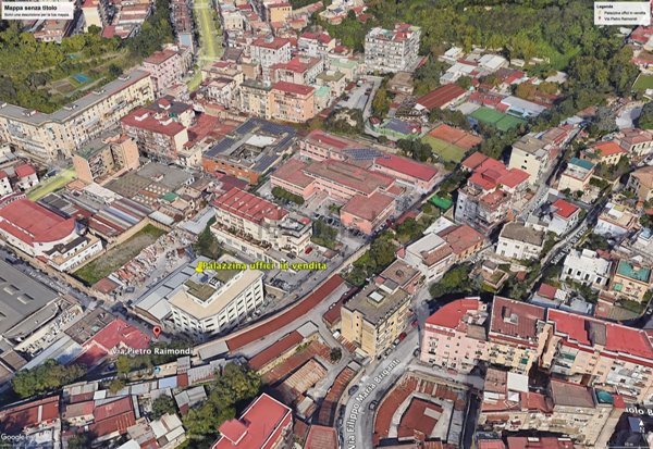 ufficio in vendita a Napoli in zona San Carlo all'Arena