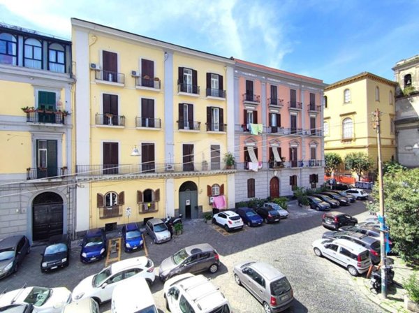 appartamento in vendita a Napoli in zona Avvocata