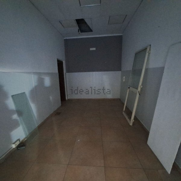 ufficio in vendita a Napoli in zona San Lorenzo