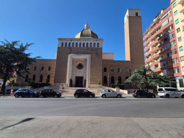 appartamento in vendita a Napoli in zona Fuorigrotta