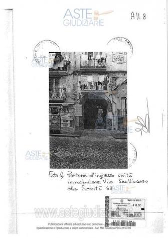 appartamento in vendita a Napoli in zona Stella