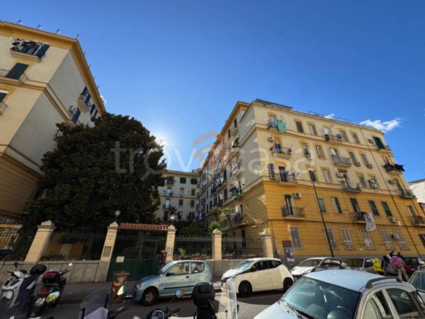 appartamento in vendita a Napoli in zona Stella