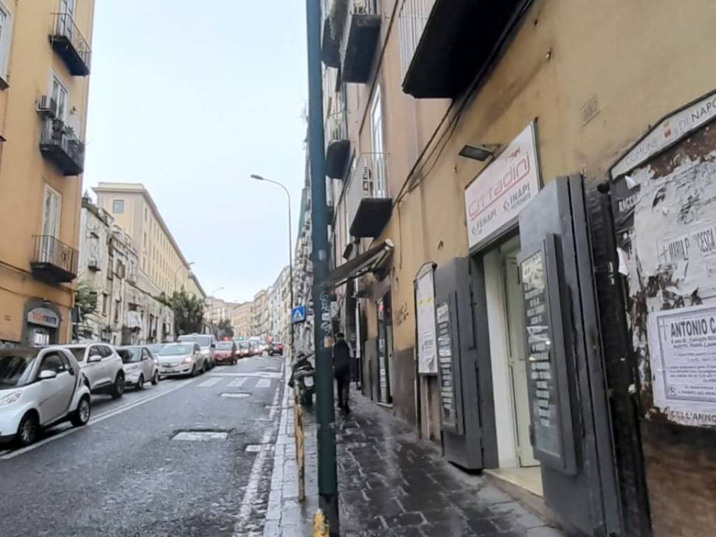 negozio in vendita a Napoli