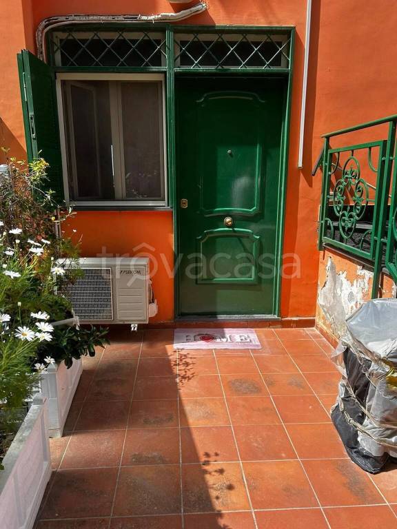 appartamento in vendita a Napoli in zona Pianura