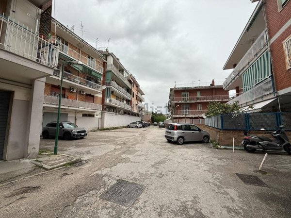 casa indipendente in vendita a Napoli in zona San Carlo all'Arena