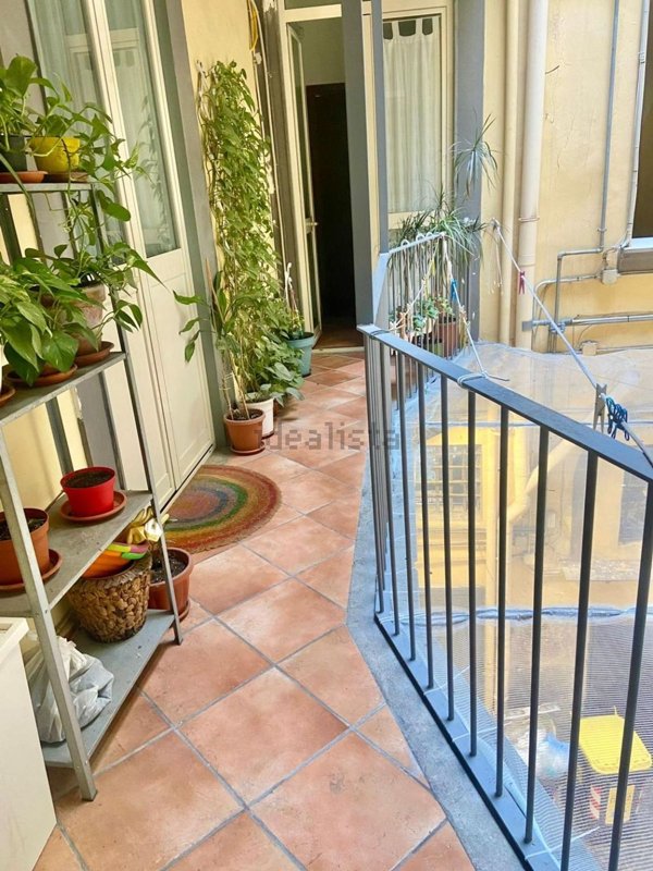 appartamento in vendita a Napoli in zona San Lorenzo