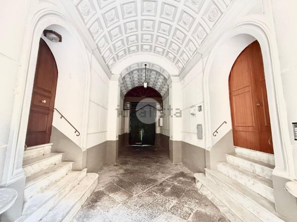 appartamento in vendita a Napoli in zona Posillipo