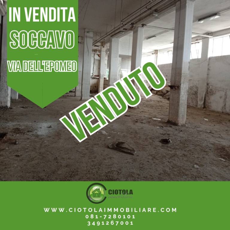 locale commerciale in vendita a Napoli in zona Soccavo