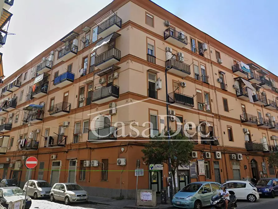 negozio in vendita a Napoli