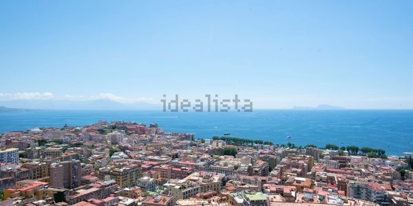 appartamento in vendita a Napoli in zona Vomero