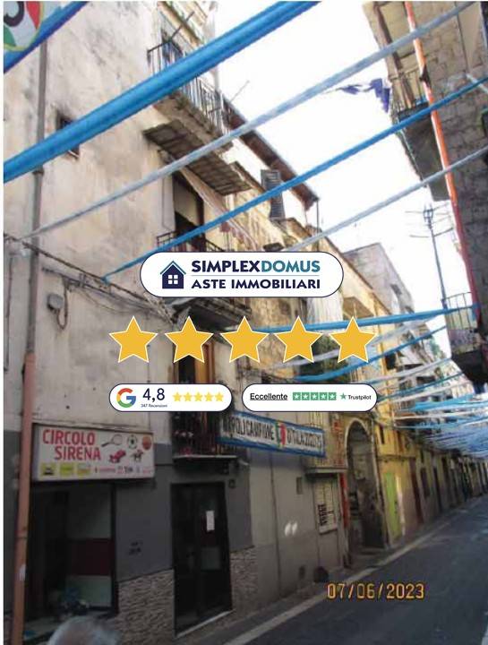 appartamento in vendita a Napoli in zona Barra