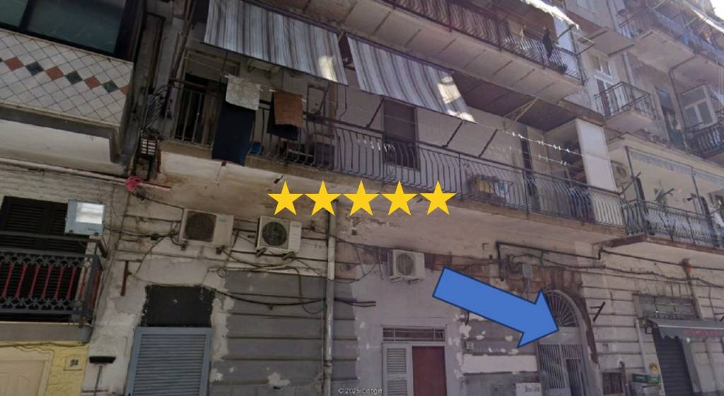 appartamento in vendita a Napoli