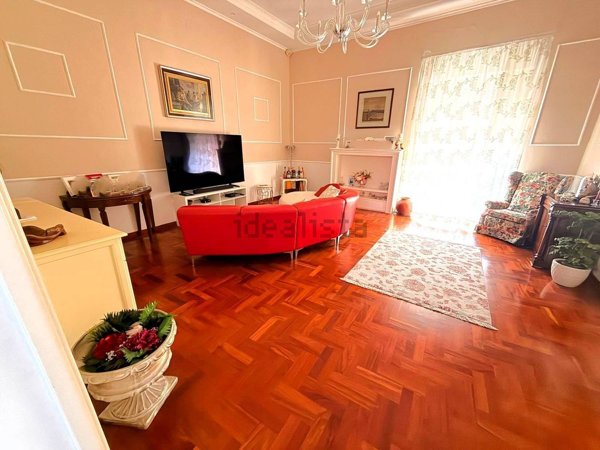appartamento in vendita a Napoli