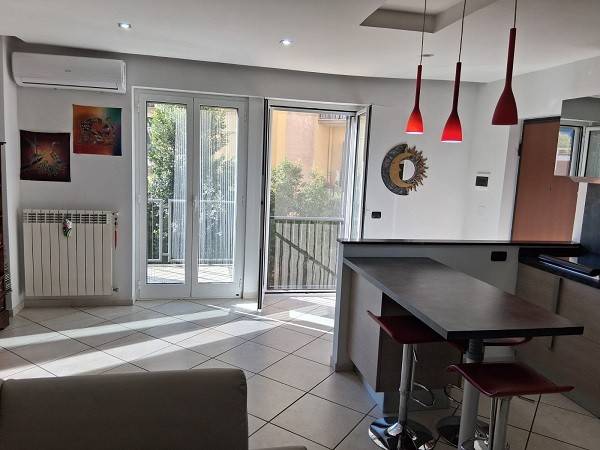 appartamento in vendita a Napoli in zona Fuorigrotta