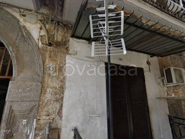 trivano in vendita a Napoli