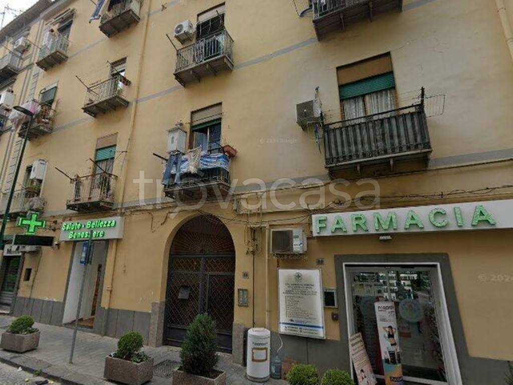 appartamento in vendita a Napoli in zona Fuorigrotta