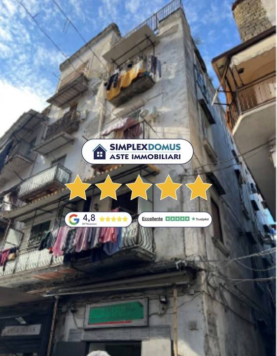 appartamento in vendita a Napoli in zona Avvocata