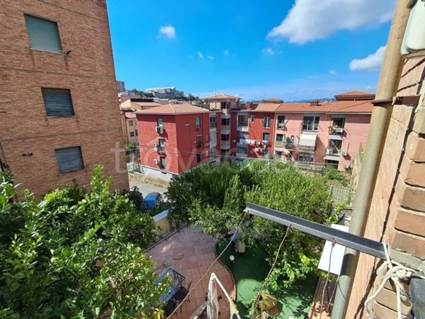 appartamento in vendita a Napoli in zona Soccavo