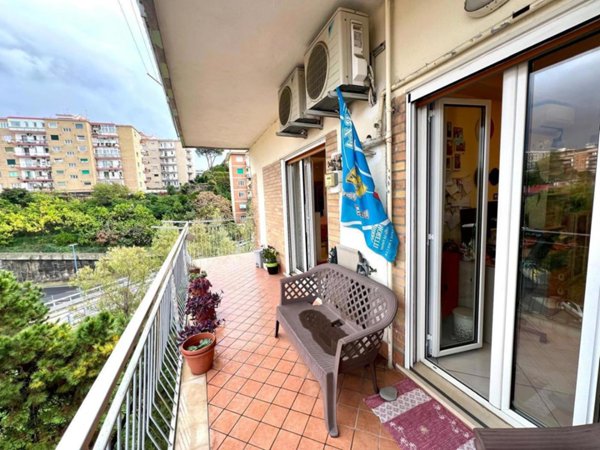 appartamento in vendita a Napoli in zona Soccavo