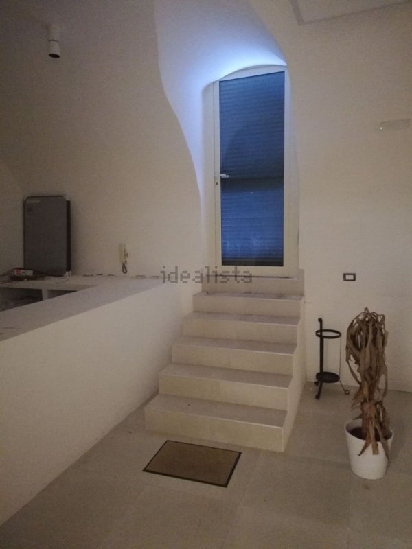 ufficio in vendita a Napoli in zona Bagnoli