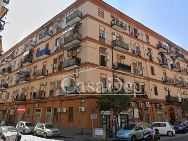 negozio in vendita a Napoli