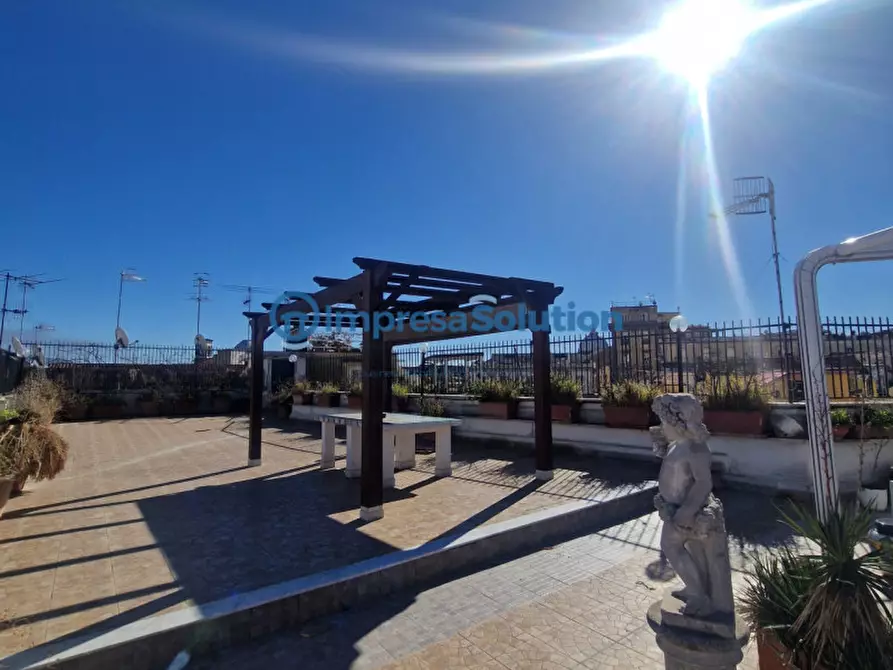 appartamento in vendita a Napoli in zona Vicaria