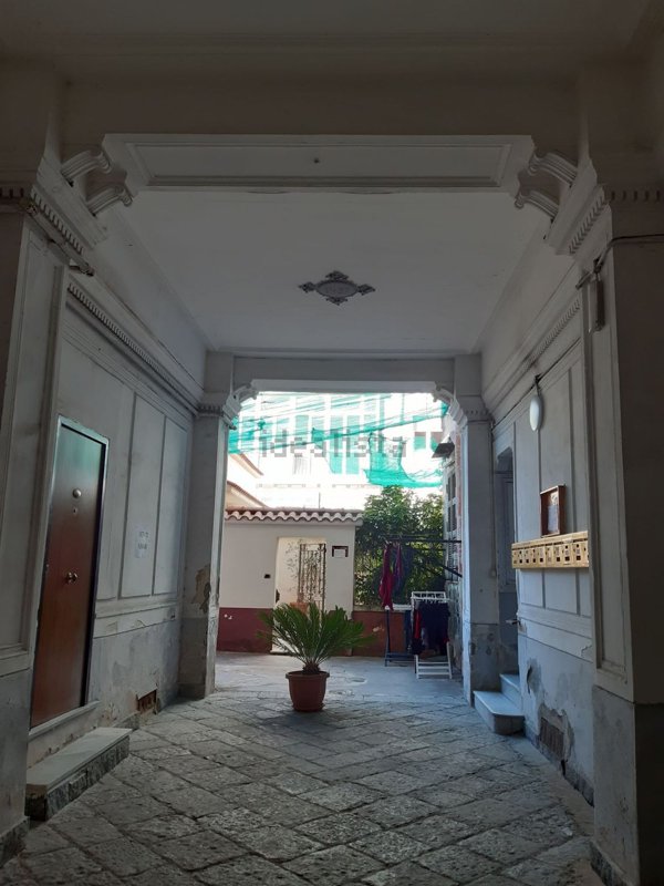 appartamento in vendita a Napoli in zona San Giovanni a Teduccio