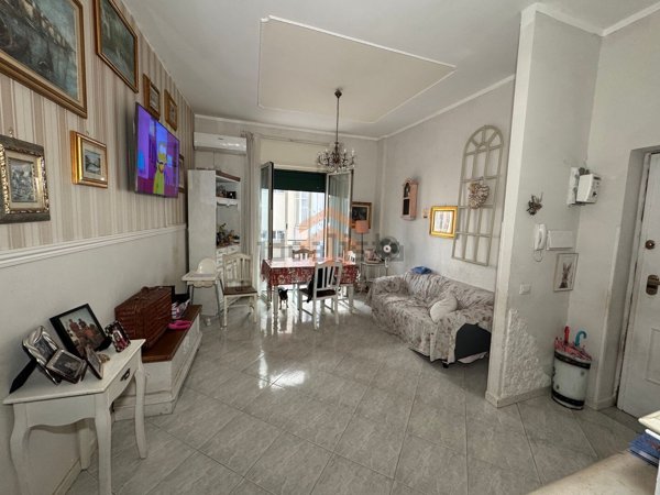 appartamento in vendita a Napoli in zona Fuorigrotta