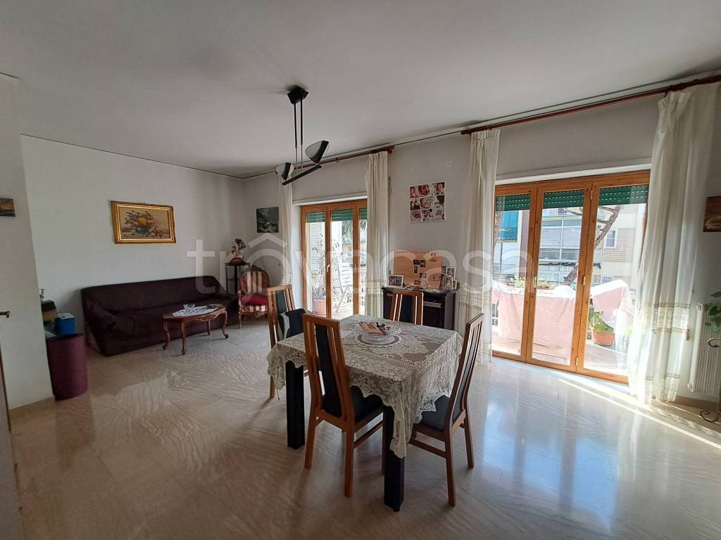 appartamento in vendita a Napoli in zona Vomero