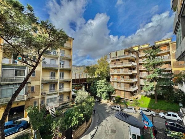 appartamento in vendita a Napoli in zona Vomero