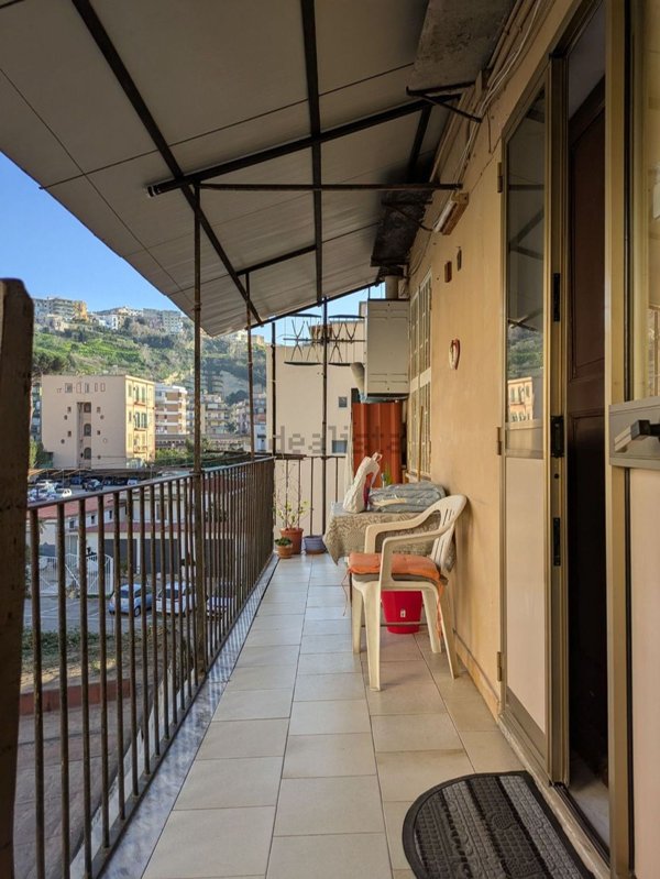 appartamento in vendita a Napoli in zona Fuorigrotta